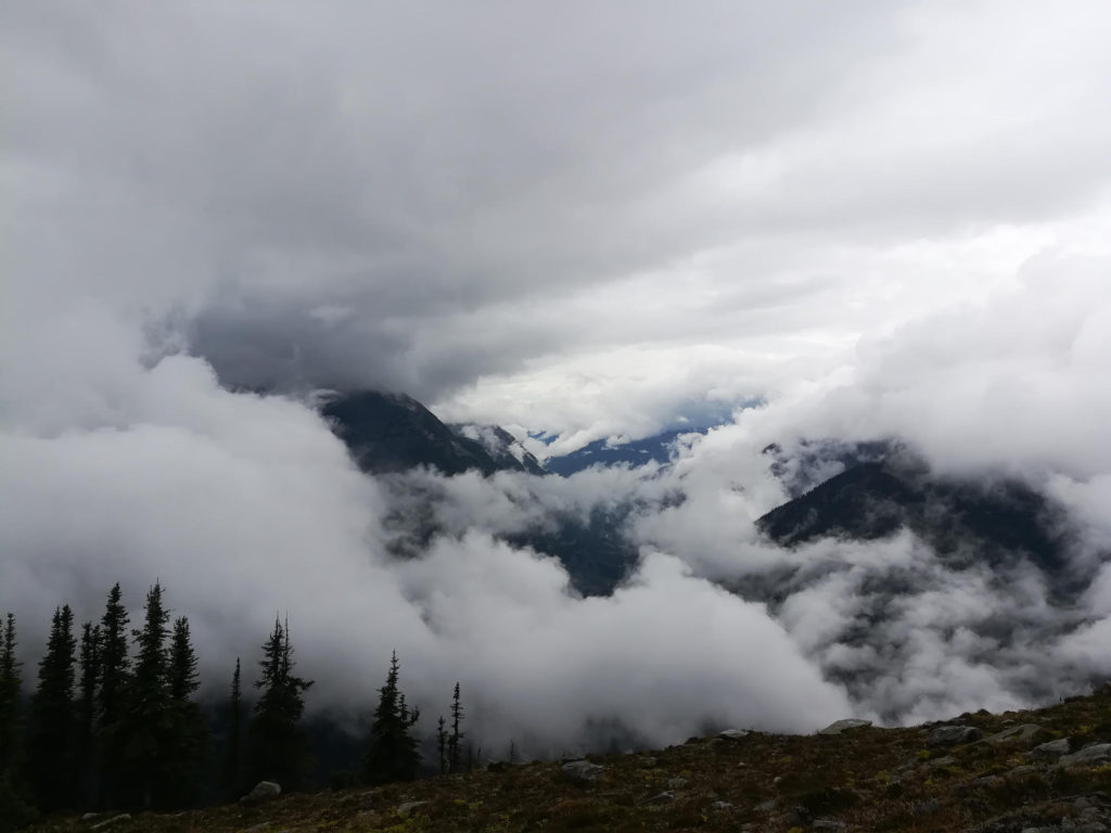 View from Avalanche Crest Trail to the valley